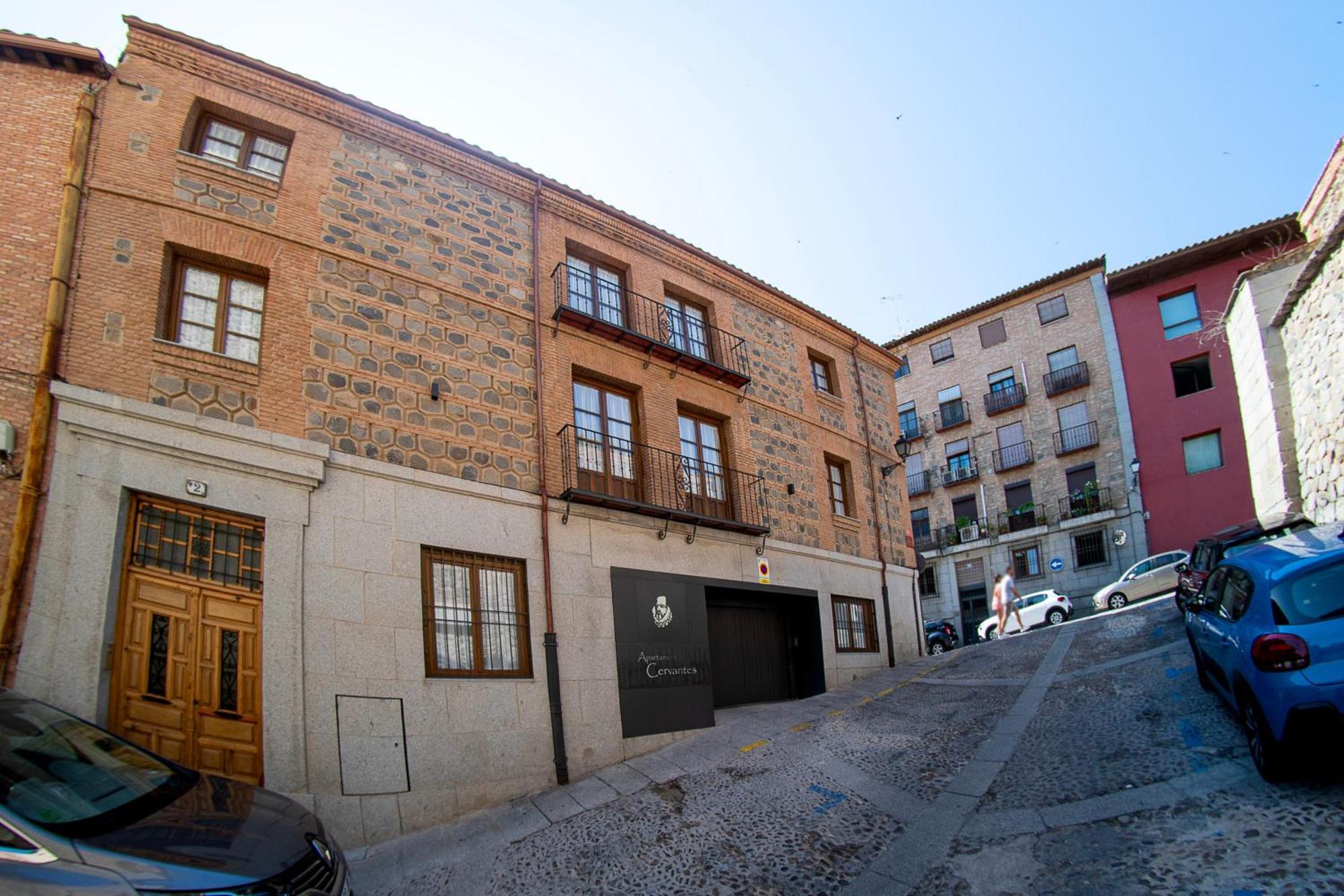 Cervantes 5 Collection - Greco Aparcamiento En El Edificio Toledo Exteriör bild